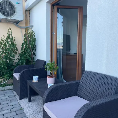 Studio Apartman Lana 3 * Icici